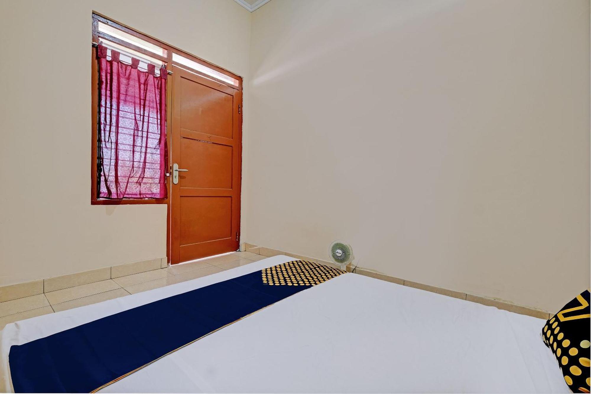 Spot On 92934 Nusantara Syariah Maguwo Exterior photo